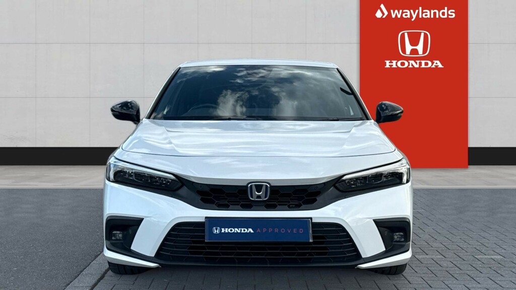 Honda Civic Honda Civic 2.0 Ehev Sport Cvt Hatchback White #6