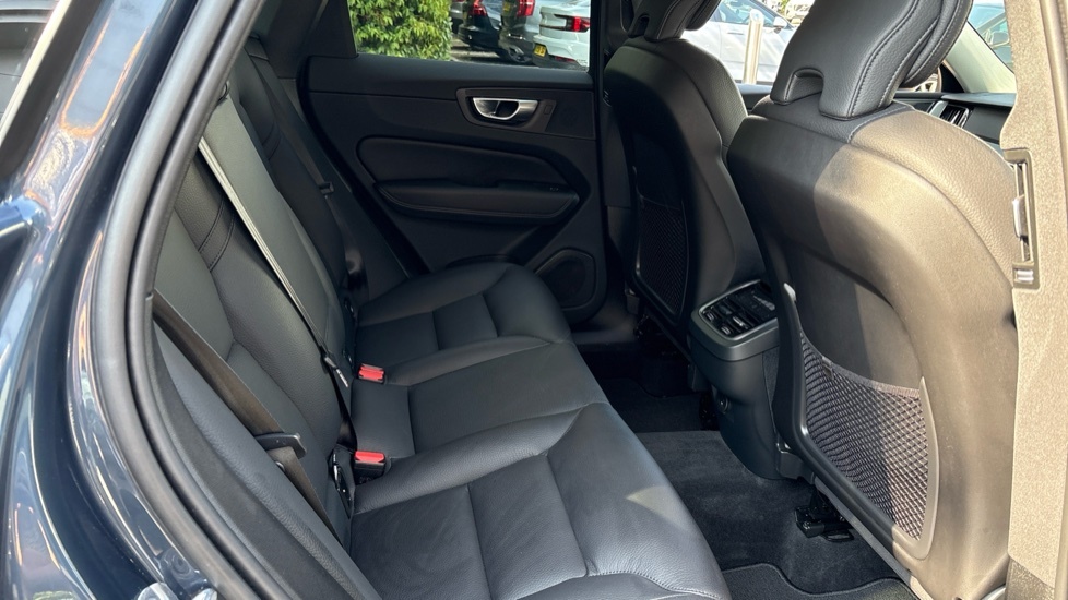 Volvo XC60 Plus, B5 Awd Mild Hybrid, Dark CF23ZDN Blue #6