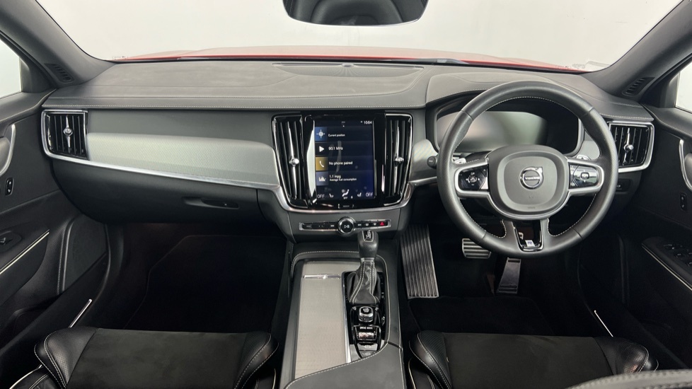 Volvo V90 D4 R-design Red #5