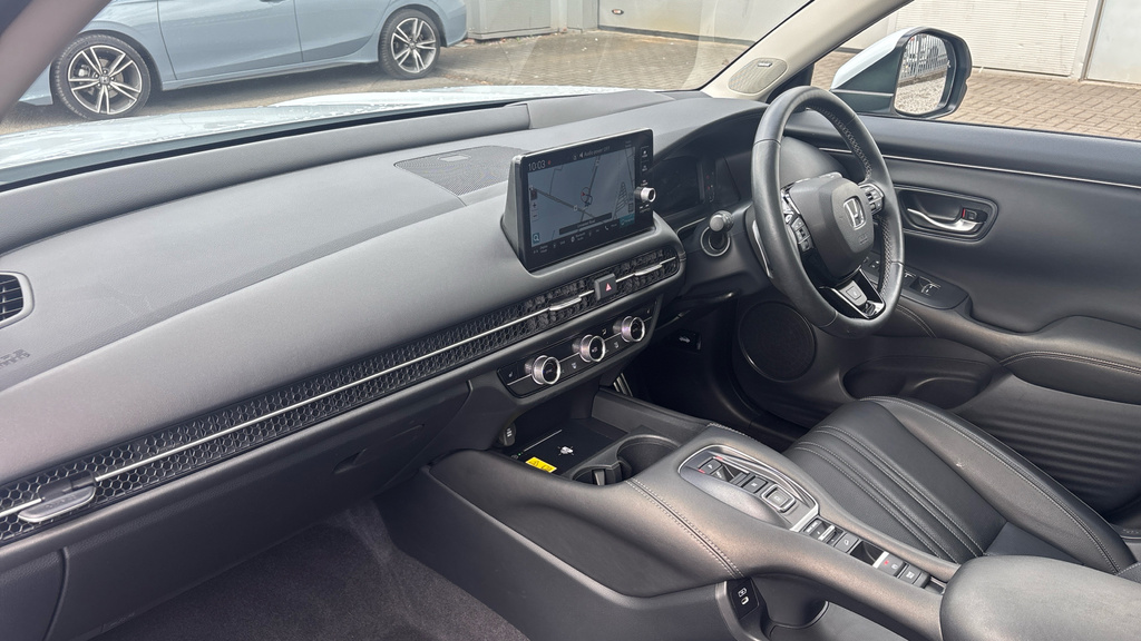 Honda Zr-V Honda Zr-v 2.0 Ehev Advance Cvt Estate White #2