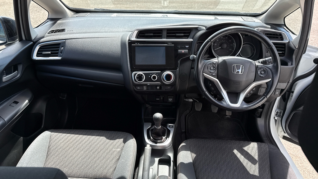 Honda Jazz Honda Jazz 1.5 I-vtec Sport Hatchback CU68ZKW White #4