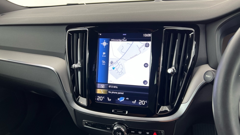 Volvo V60 R-design, B4 Mild Hybrid Black #18