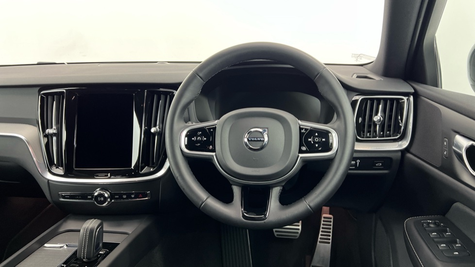 Volvo V60 R-design, B4 Mild Hybrid Black #10