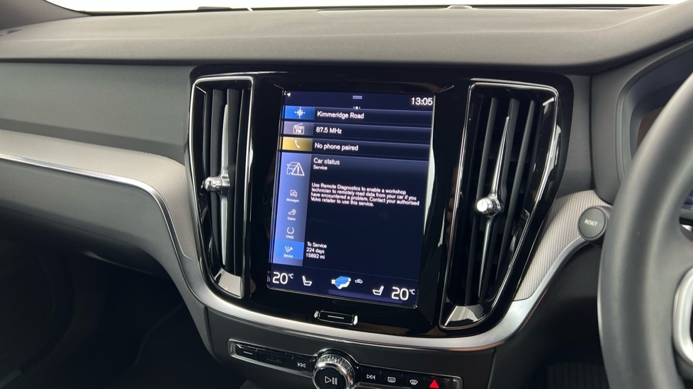 Volvo V60 R-design, B4 Mild Hybrid Black #15