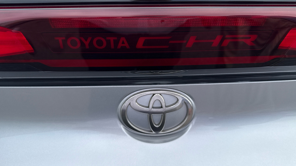 Toyota C-Hr Design Grey #48