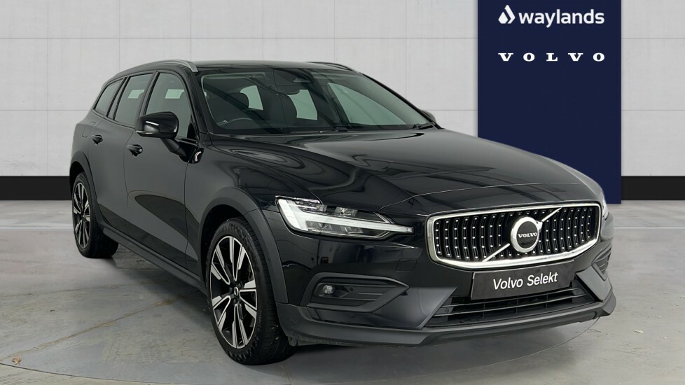Volvo V60 Plus, B5 Awd Mild Hybrid, Black