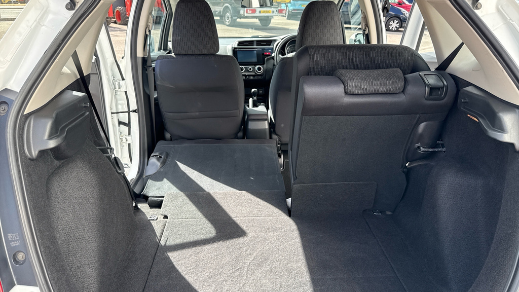 Honda Jazz 1.5 I-mmd Hybrid Sr Grey #50