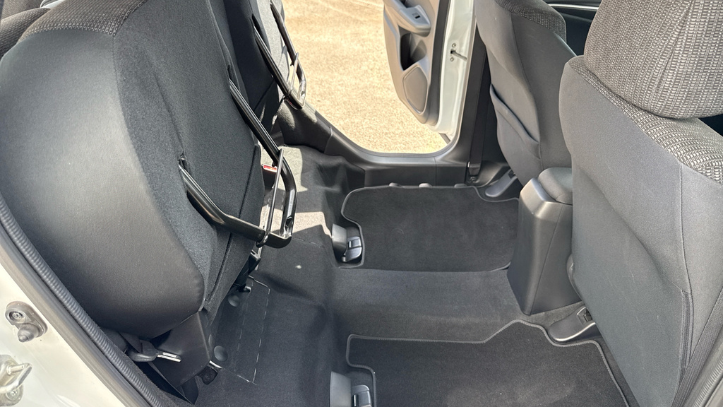 Honda Jazz 1.5 I-mmd Hybrid Sr Grey #48