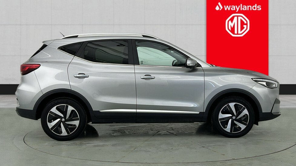 MG ZS 115Kw Trophy Connect Ev Long Range73kwh Silver #4