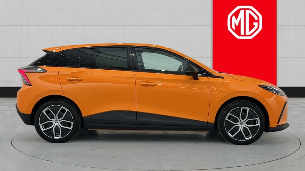 MG MG4 150Kw Trophy Ev Long Range 64Kwh Orange #4