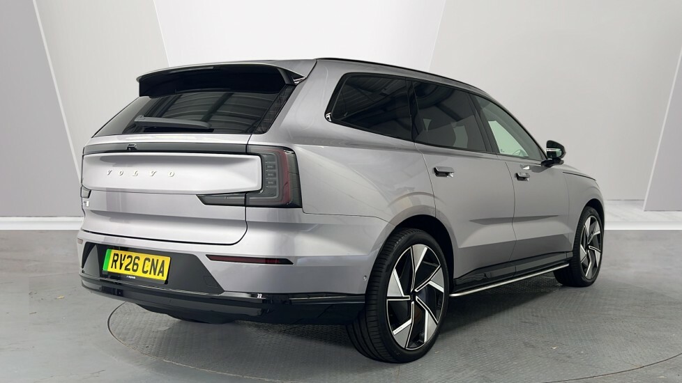 Volvo EX90 Ultra, Twin Motor Performance, 7 Seatsr Silver #2