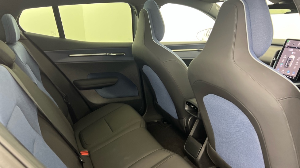 Volvo EX30 Ultra, Twin Motor Performance, Grey #6