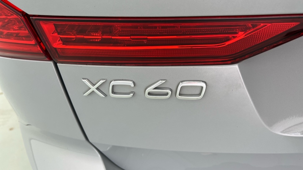 Volvo XC60 Plus, B5 Awd Mild Hybrid, Dark Grey #57