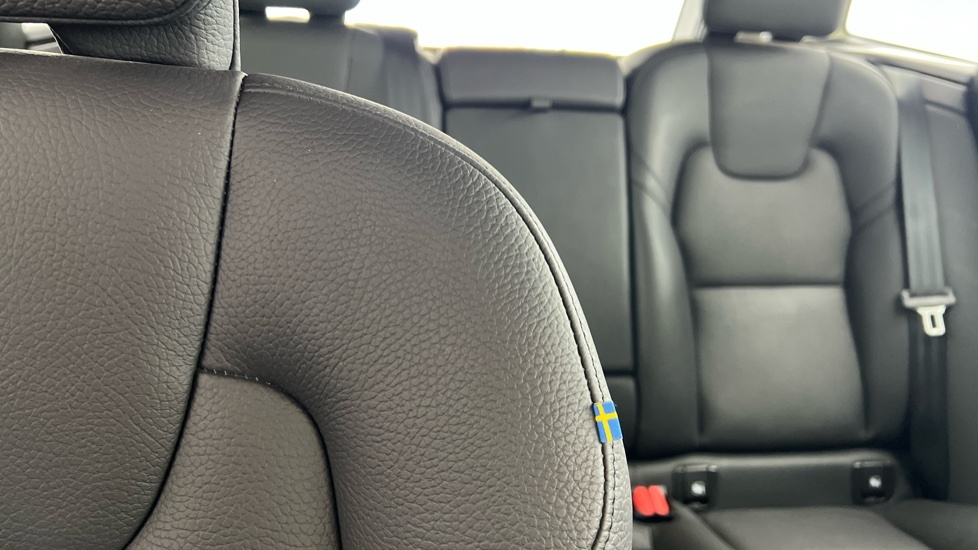 Volvo XC60 Plus, B5 Awd Mild Hybrid, Dark Grey #37