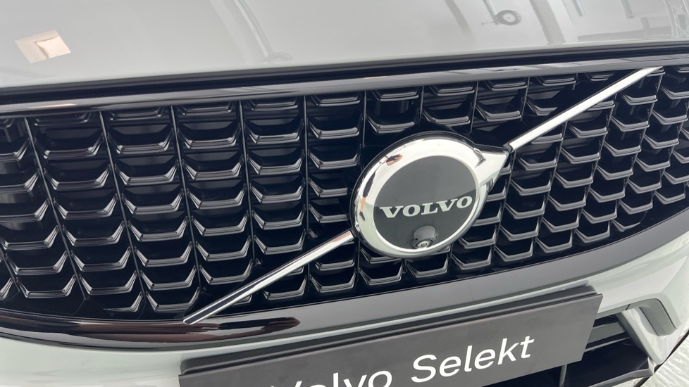 Volvo XC60 Plus, B5 Awd Mild Hybrid, Dark Grey #67