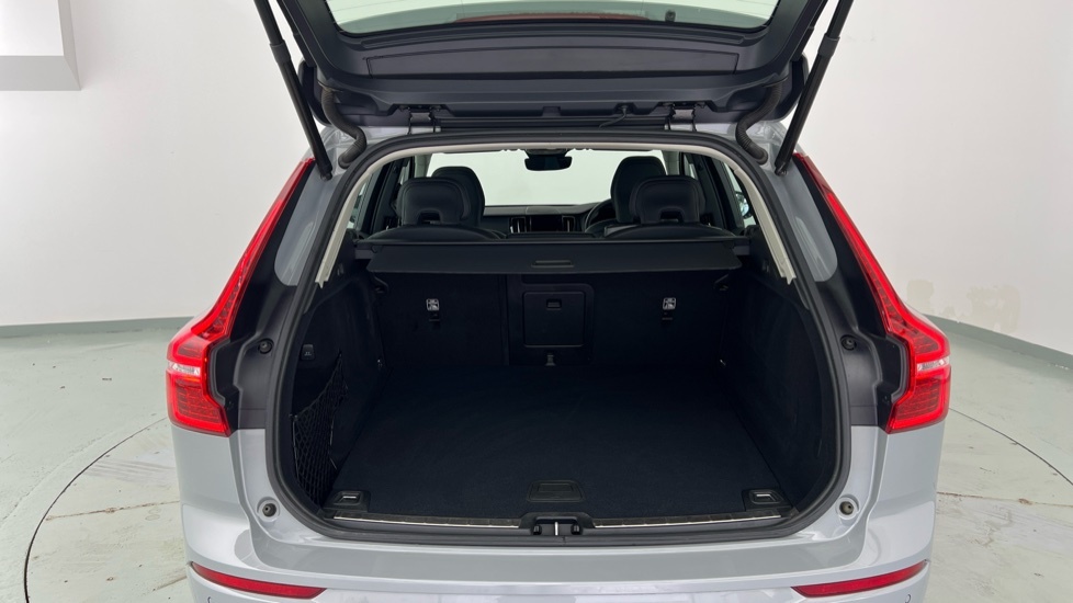 Volvo XC60 Plus, B5 Awd Mild Hybrid, Dark Grey #13