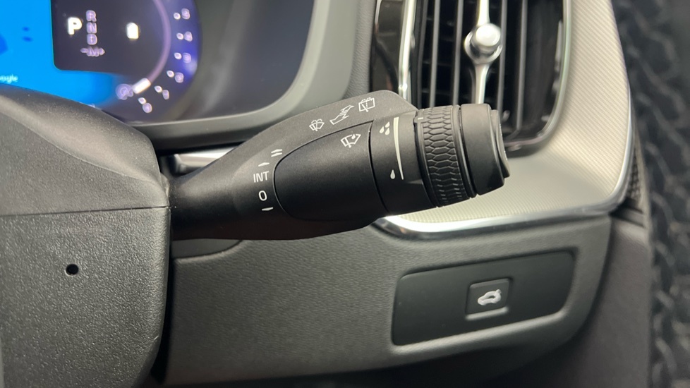 Volvo XC60 Plus, B5 Awd Mild Hybrid, Dark Grey #23