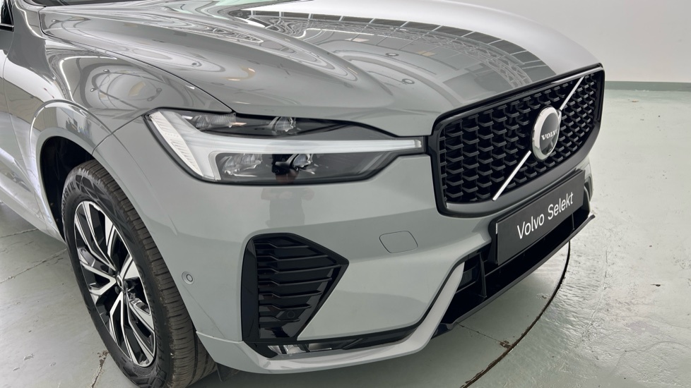 Volvo XC60 Plus, B5 Awd Mild Hybrid, Dark Grey #65