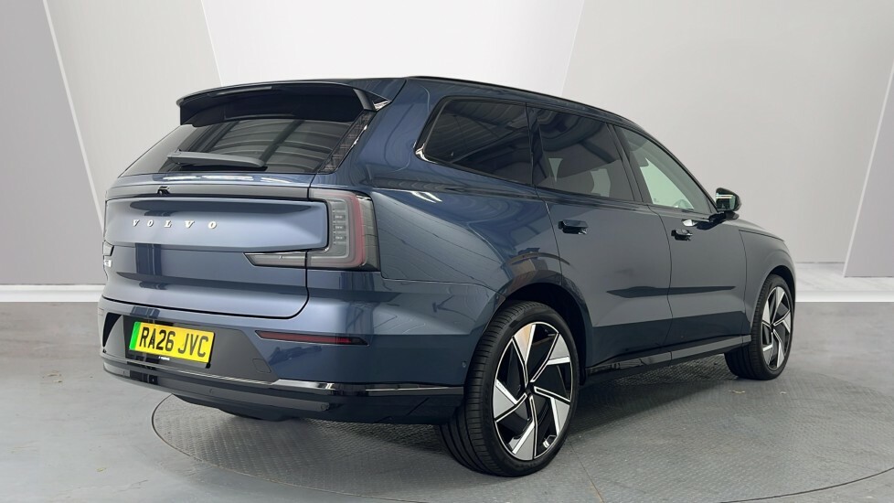 Volvo EX90 380Kw Twin Motor Performance Ultra 111Kwh Blue #2