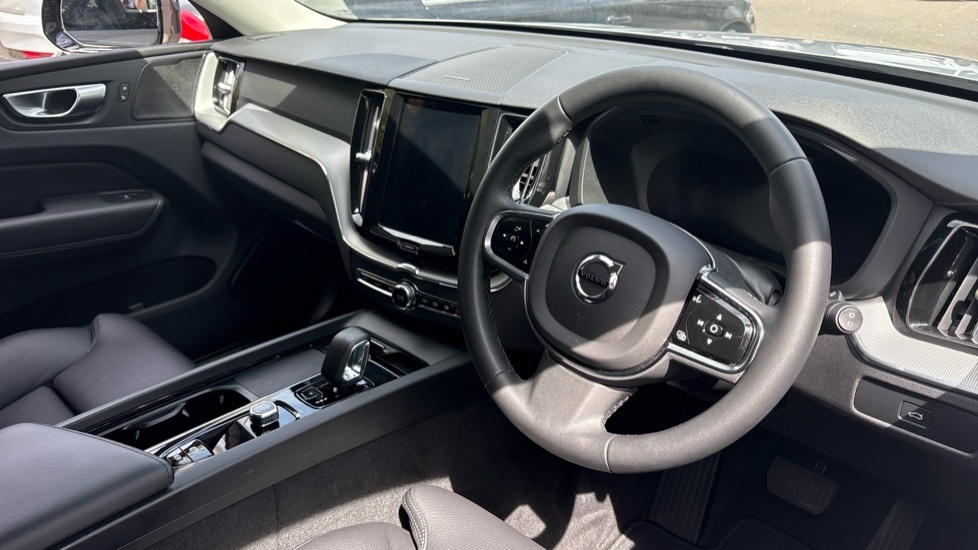 Volvo XC60 Plus, B5 Awd Mild Hybrid, Dark Silver #4