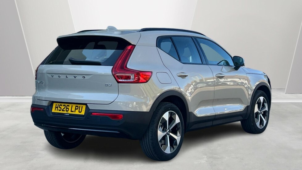 Volvo XC40 2.0 B3p Plus Dark #2