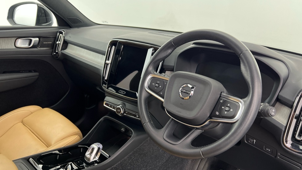 Volvo XC40 Inscription Pro, B5 Awd Mild Hybrid Black #4