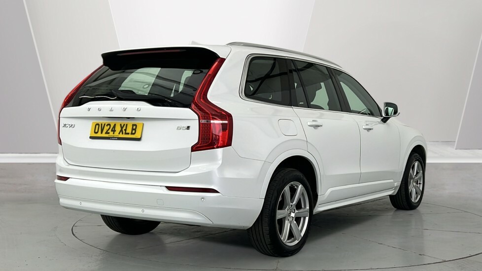 Volvo XC90 Core, B5 Awd Mild Hybrid, 7 Seats White #2
