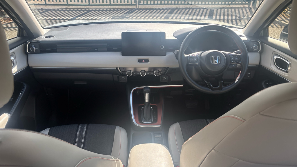 Honda Hr-V Honda Hr-v Hatchback 1.5 Ehev Advance Style Cv White #4