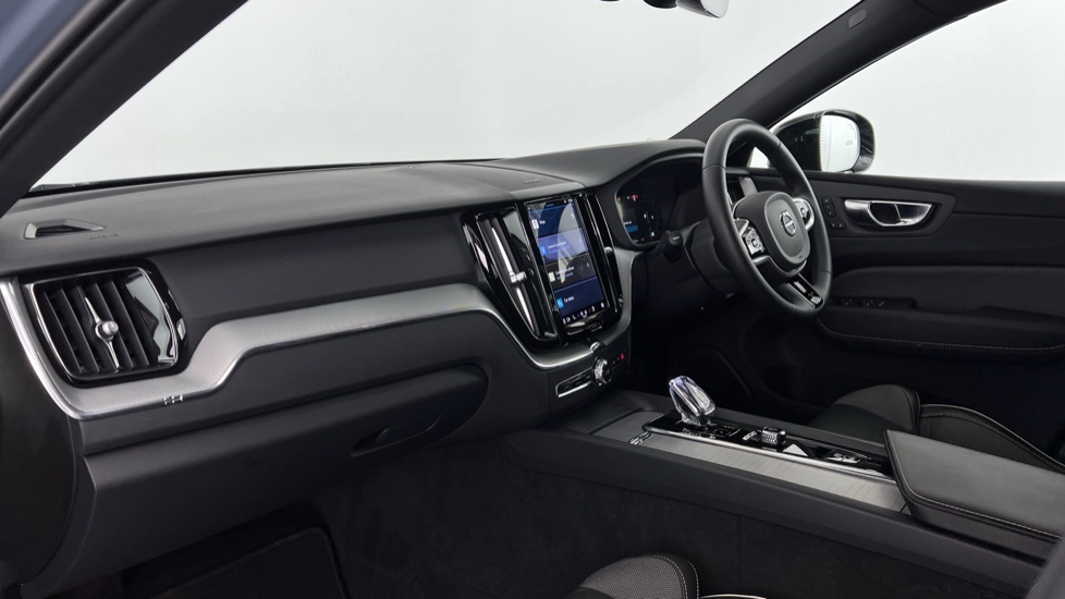 Volvo XC60 Plus, B5 Awd Mild Hybrid, Dark Grey #4