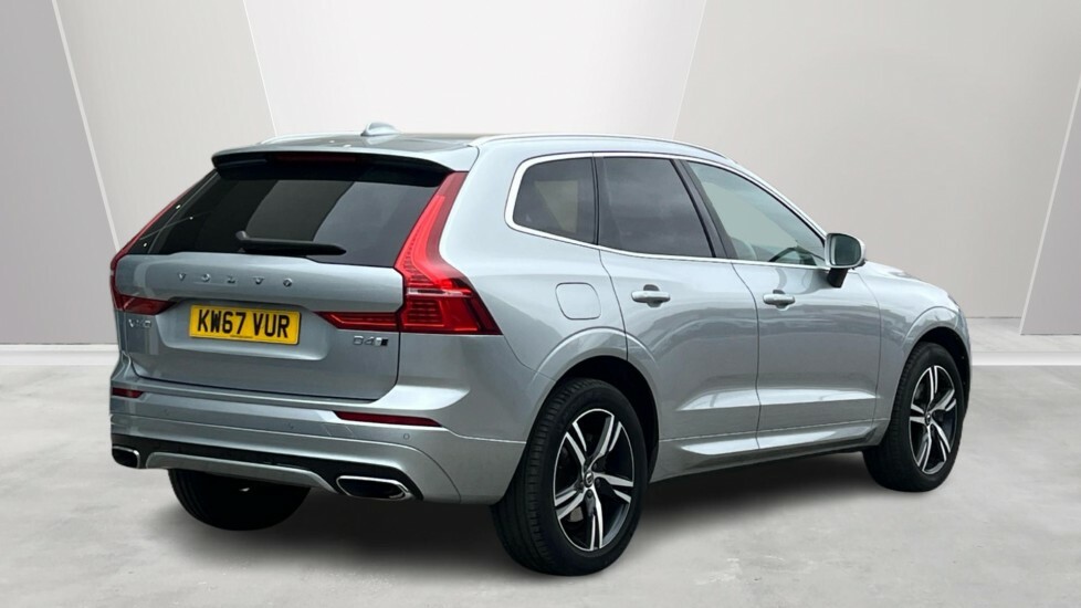 Volvo XC60 2.0 D4 R Design Awd Geartronic Silver #2