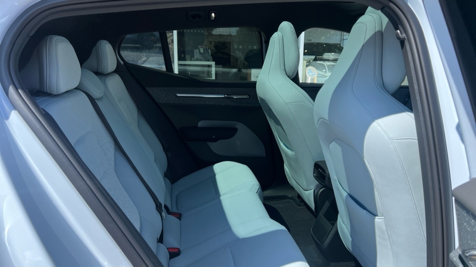 Volvo EX30 200Kw Sm Extended Range Ultra 69Kwh Blue #6