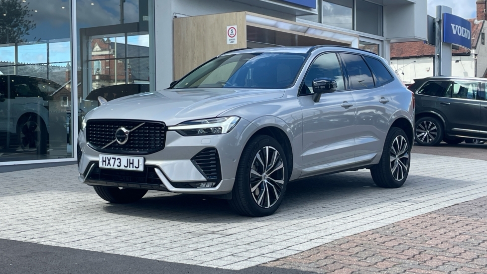 Volvo XC60 2.0 B5p Ultimate Dark Awd Geartronic Silver #6
