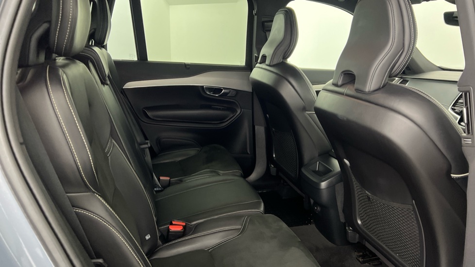 Volvo XC90 R-design, B5 Awd Mild Hybrid, 7 Seats Grey #6
