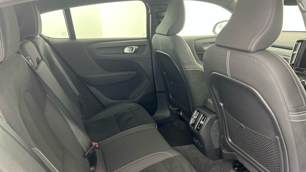 Volvo C40 Recharge Ultimate, Twin Motor, White #6