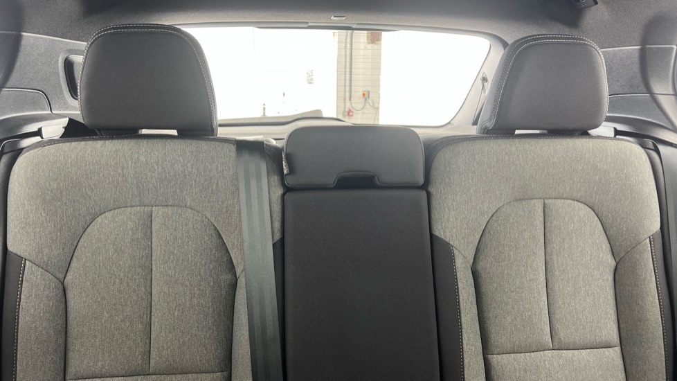Volvo XC40 Recharge Plus, T4 Plug-in Hybrid, Black #35