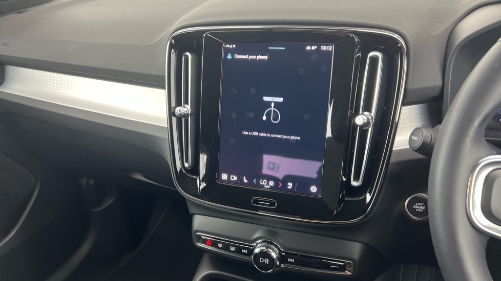 Volvo XC40 Recharge Plus, T4 Plug-in Hybrid, Black #44
