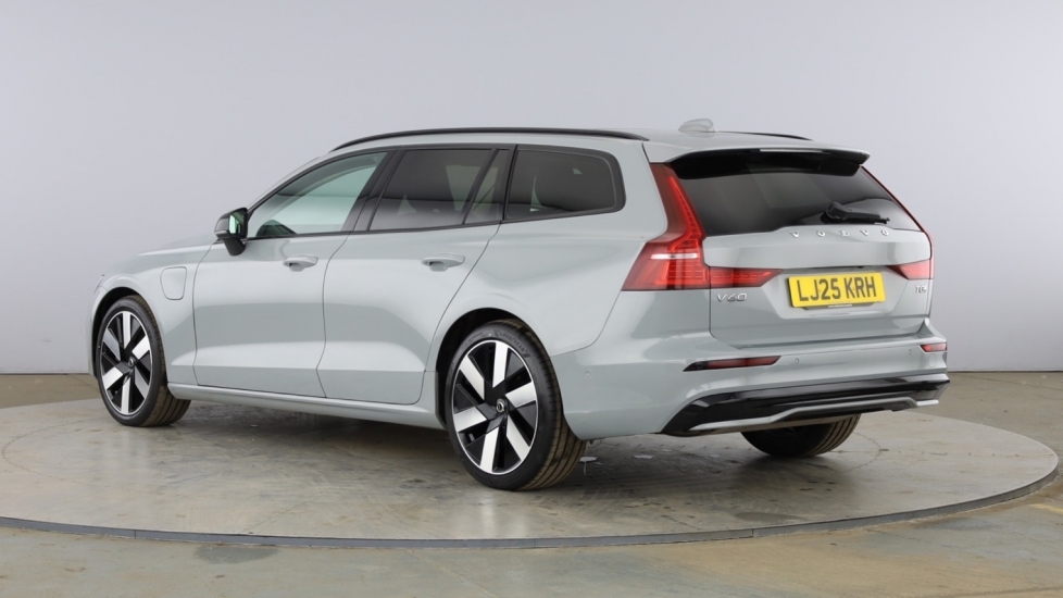 Volvo V60 Ultra, T8 Awd Plug-in Hybrid, Dar Grey #5