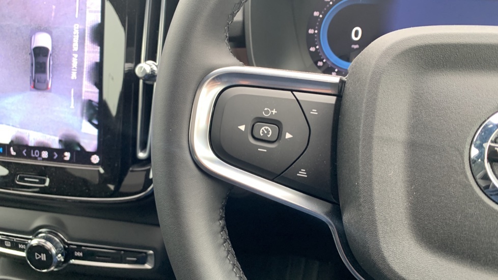 Volvo C40 Volvo Estate 300Kw Recharge Twin Plus 78Kwh Aw Silver #18