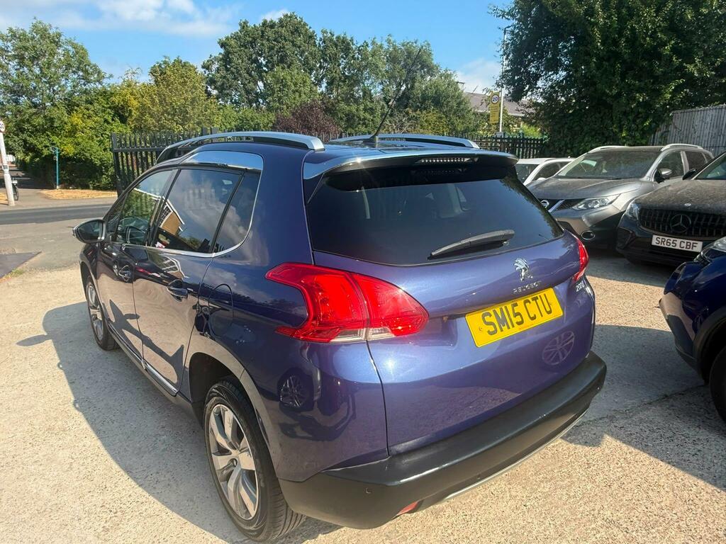 Peugeot 2008 Allure Blue #4