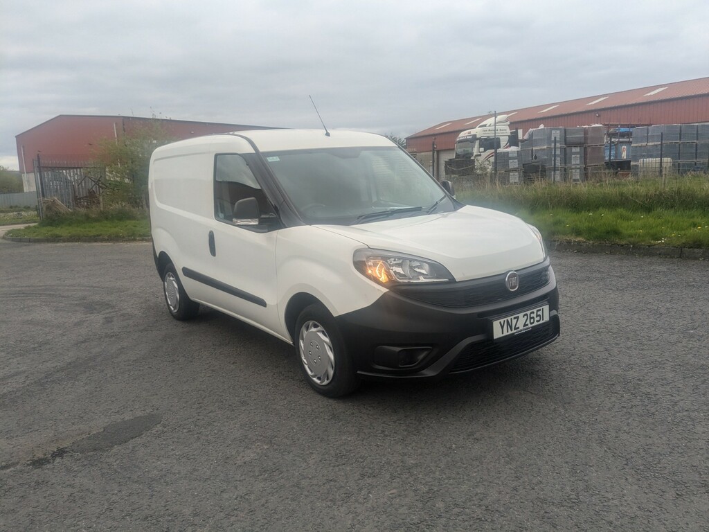 Fiat Doblo 1.3 Doblo Cargo 1.3 Multijet Ii 95Hp 2019 YNZ2651 White #2
