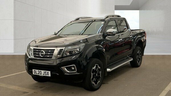 Nissan Navara 2.3 Dci Tekna Pickup Double Cab 4W Black #2