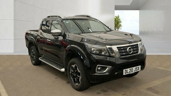 Nissan Navara 2.3 Dci Tekna Pickup Double Cab 4W Black
