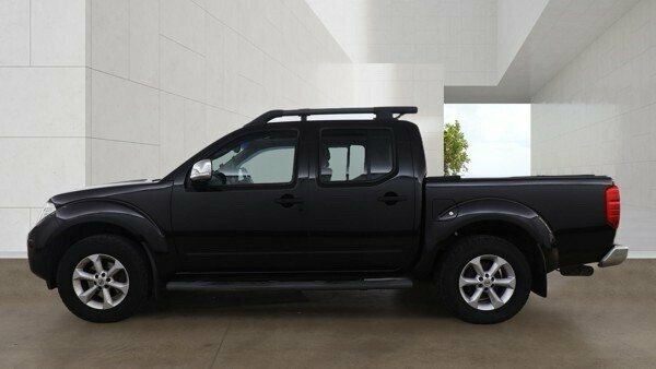 Nissan Navara 2.5 Dci Tekna Pickup Double Cab 4W Black #6