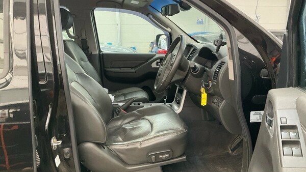 Nissan Navara Dci Tekna 190 Bhp Double Cab Pickup U6869 Silver #10