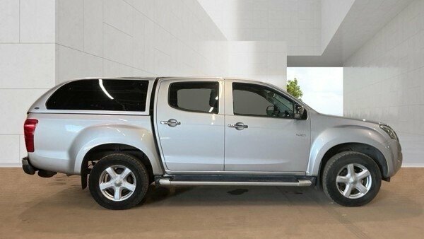 Isuzu D-Max 2.5 Td Yukon Pickup 4X4 194 G K Silver #4