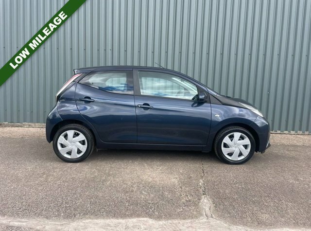 Toyota Aygo 2015 1.0 Vvt-i X-play Hatchback X-shift Blue #3