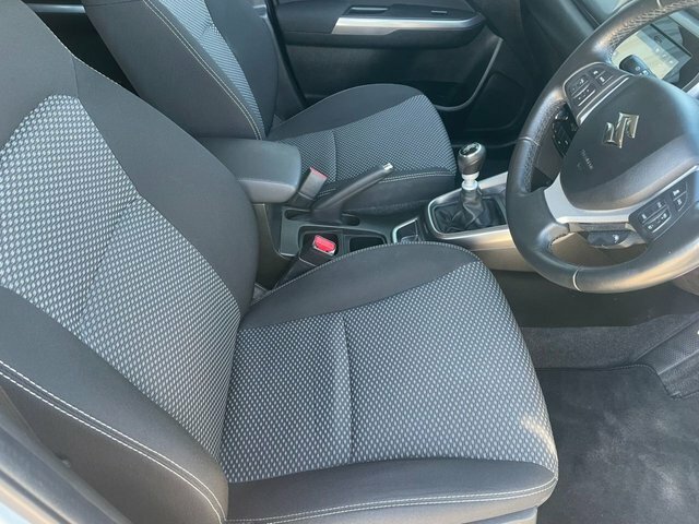 Suzuki Vitara 1.4 Boosterjet 48V Hybrid Sz-t Allgrip Black #9