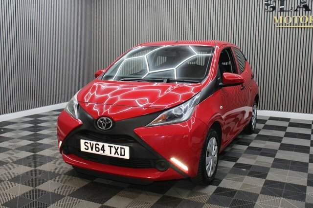 Toyota Aygo 1.0 Vvt-i X Hatchback Euro 5 Eur Red #4