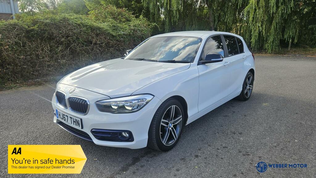 BMW 1 Series Sport White #6