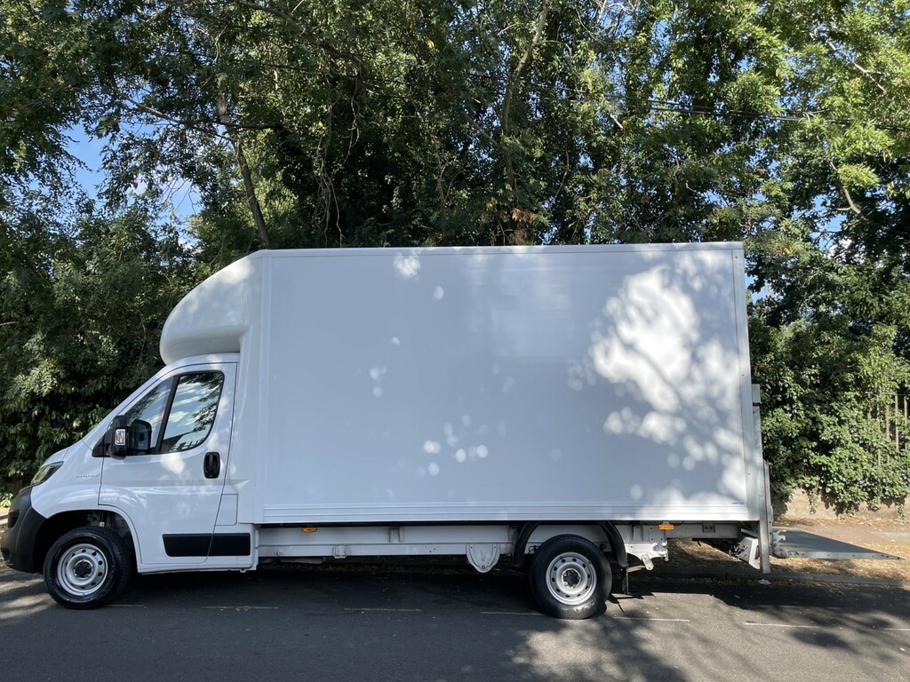 Fiat Ducato 2.2 New Ducato Luton Van 35 Lh1 140Hp Mjet Iii My2 White #5